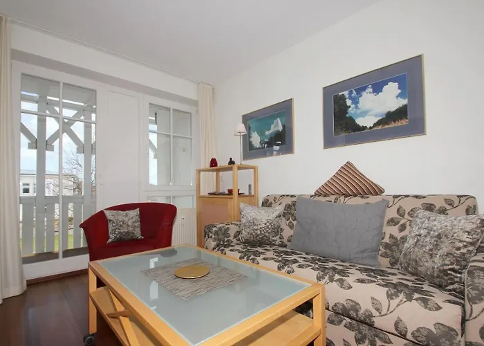 F-1044 Having Apartment